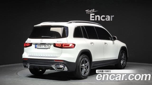 Mercedes-Benz GLB-Class 2021 — ფოტო 19/20