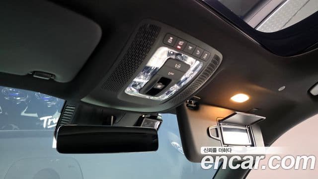Mercedes-Benz GLB-Class 2021 — ფოტო 5/20