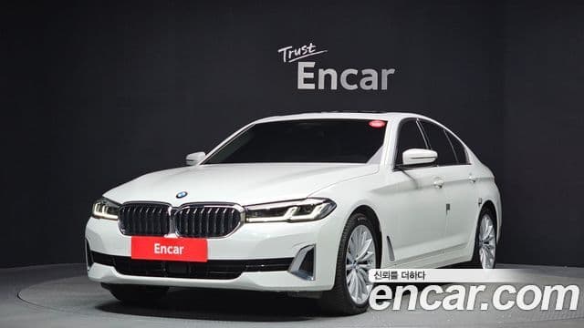 BMW 5 Series 2023 — ფოტო 1/20