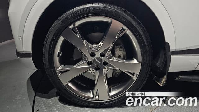 Genesis GV80 2023 — ფოტო 4/20