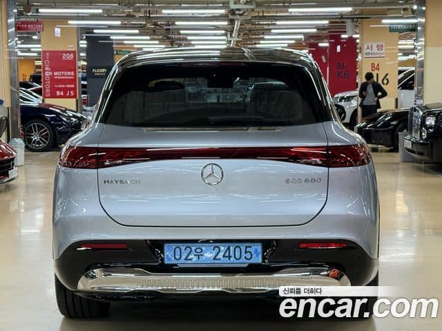 Mercedes-Benz EQS SUV 2024 — ფოტო 4/20
