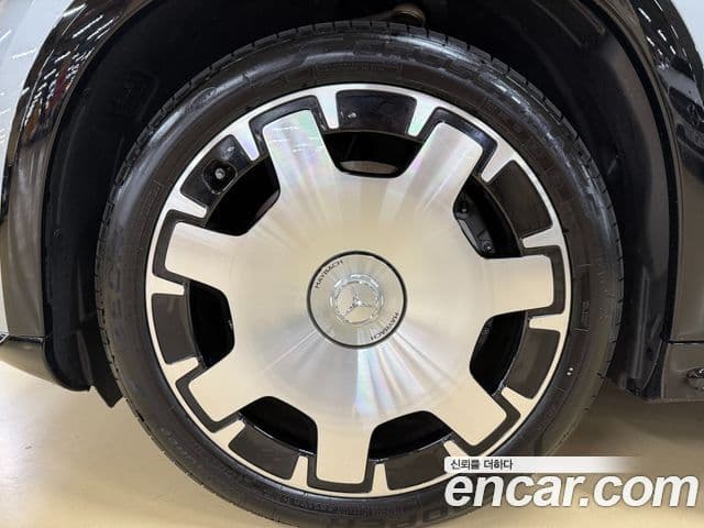 Mercedes-Benz EQS SUV 2024 — ფოტო 12/20
