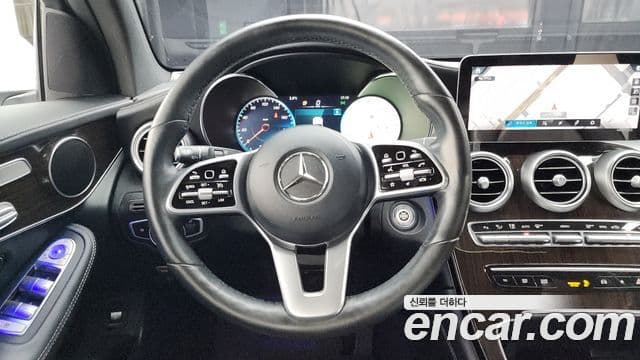 Mercedes-Benz GLC-Class 2020 — ფოტო 12/20
