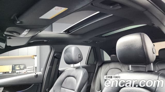 Mercedes-Benz GLC-Class 2020 — ფოტო 17/20