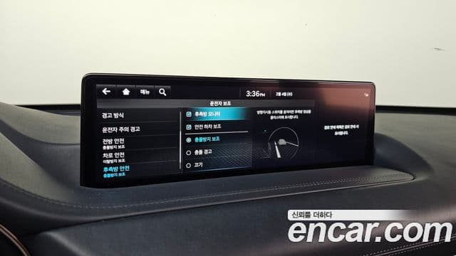 Genesis GV80 2021 — ფოტო 16/20