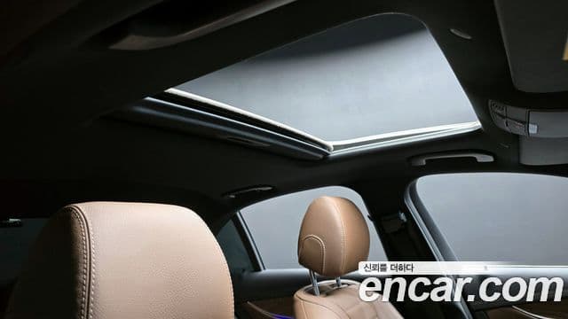 Mercedes-Benz E-Class 2023 — Şəkil 3/20