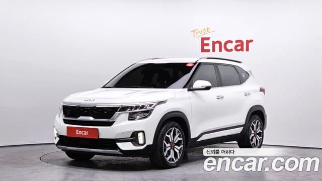 Kia Seltos 2022 — ფოტო 1/20