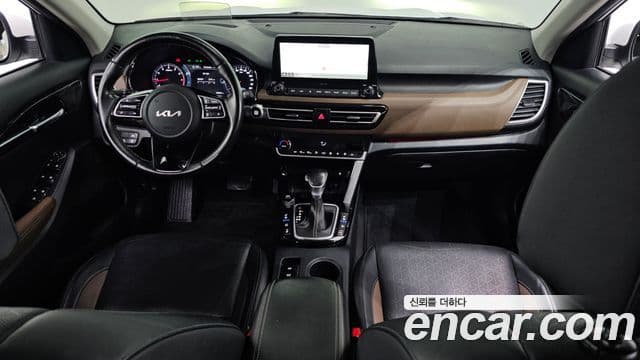 Kia Seltos 2022 — ფოტო 7/20