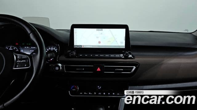 Kia Seltos 2022 — ფოტო 14/20