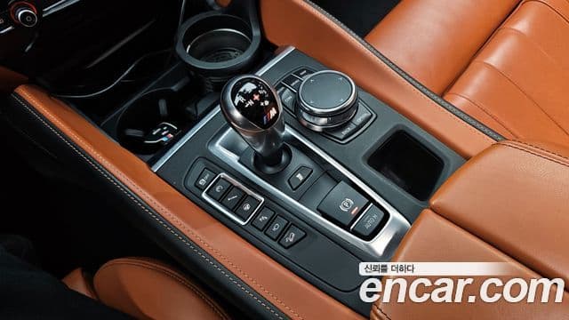 BMW X6 2018 — ფოტო 9/20