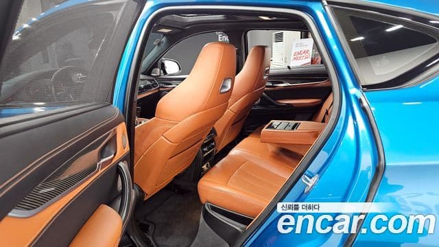 BMW X6 2018 — ფოტო 11/20