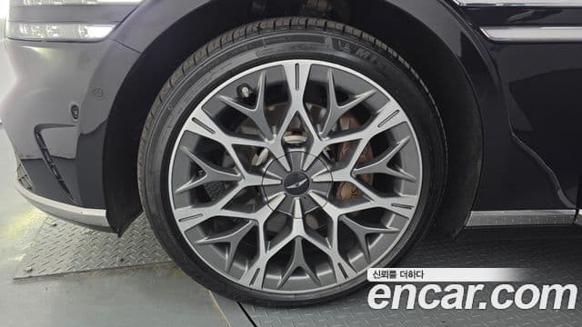 Genesis G90 2023 — Şəkil 5/20