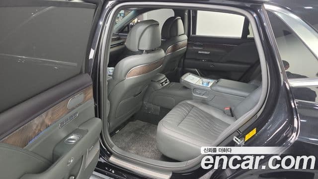 Genesis G90 2023 — Şəkil 11/20