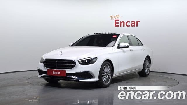 Mercedes-Benz E-Class 2020 — ფოტო 1/20