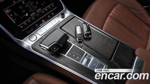 Audi A6 2019 — ფოტო 9/20