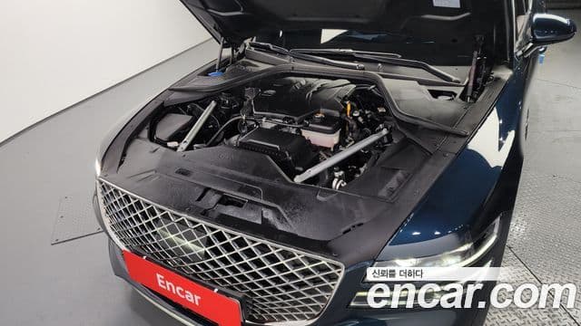 Genesis Electrified G80 2023 — ფოტო 6/20