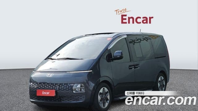 Hyundai Staria 2024 — ფოტო 1/20