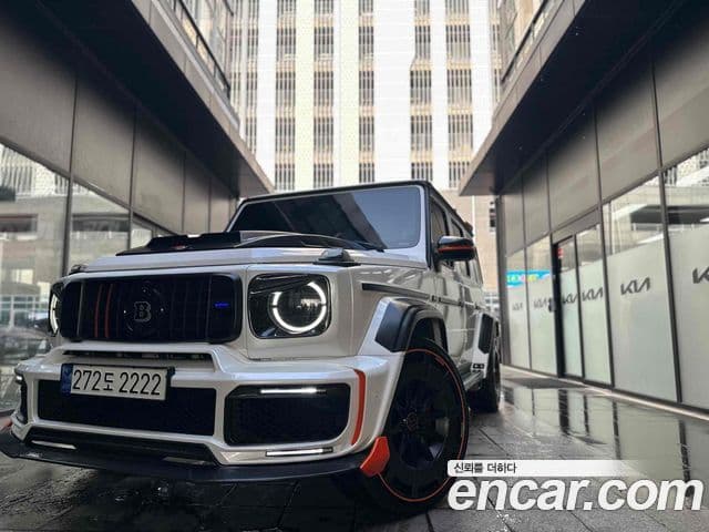 Mercedes-Benz G-Class 2019 — Photo 1/20