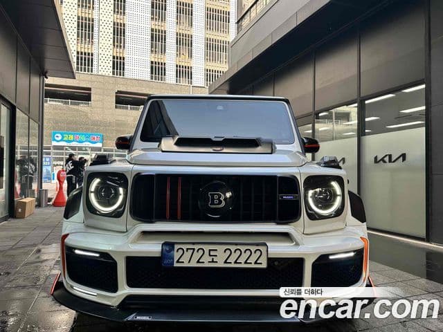 Mercedes-Benz G-Class 2019 — Photo 2/20