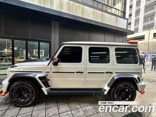 Mercedes-Benz G-Class 2019 — Photo 16/20