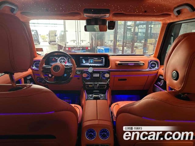 Mercedes-Benz G-Class 2019 — Photo 12/20