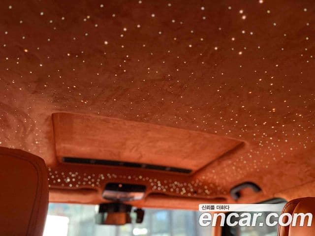 Mercedes-Benz G-Class 2019 — Photo 6/20