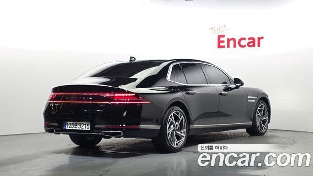 Genesis G90 2023 — Фото 2/20