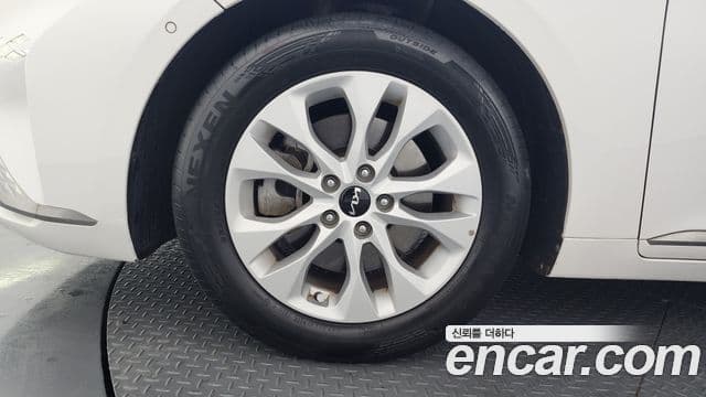 Kia K8 2021 — Photo 19/20