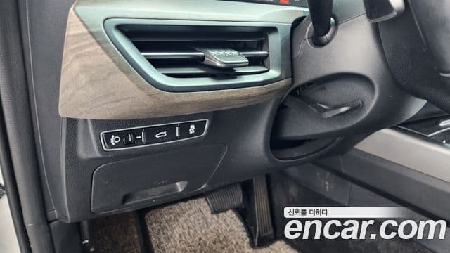 Kia K8 2021 — Photo 2/20
