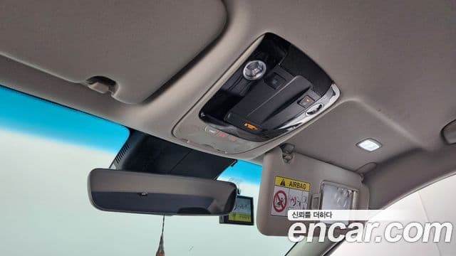 Kia K8 2021 — Photo 7/20