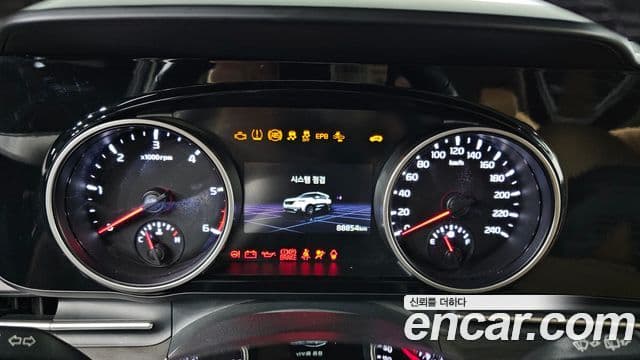 Kia Carnival 2022 — Фото 8/20