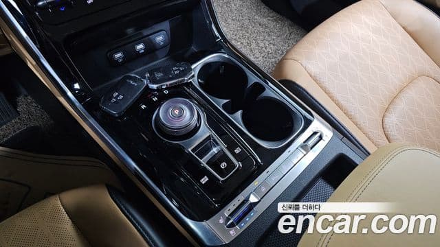 Kia Carnival 2022 — Фото 9/20