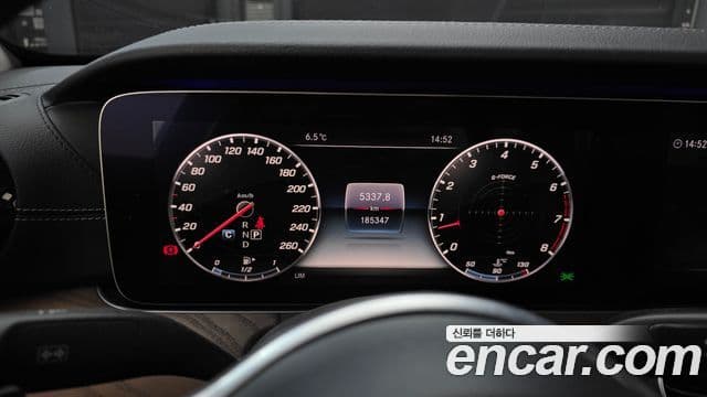Mercedes-Benz E-Class 2018 — Photo 4/20