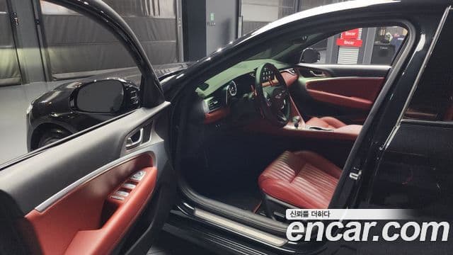 Genesis G70 2022 — Şəkil 9/20