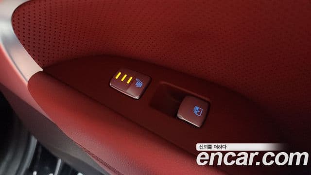 Genesis G70 2022 — Şəkil 19/20