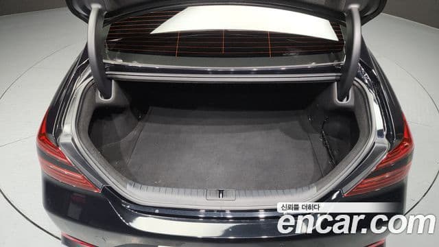 Genesis G70 2022 — Şəkil 20/20
