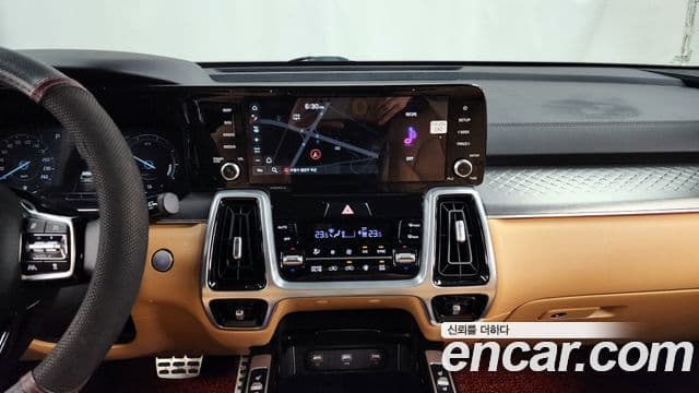 Kia Sorento 2021 — Şəkil 14/20