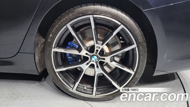 BMW 8 Series 2021 — Şəkil 6/20