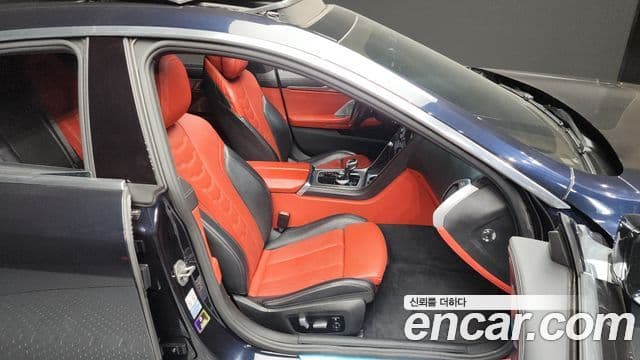 BMW 8 Series 2021 — Şəkil 7/20