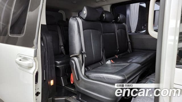 Hyundai Staria 2023 — Şəkil 12/20