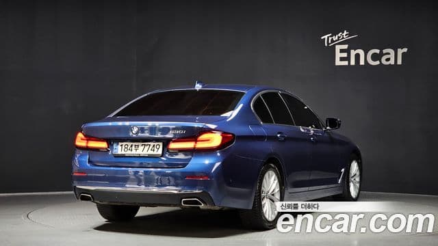 BMW 5 Series 2021 — Şəkil 2/20