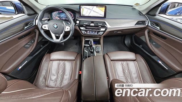 BMW 5 Series 2021 — Şəkil 7/20