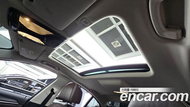 BMW 5 Series 2021 — Şəkil 18/20