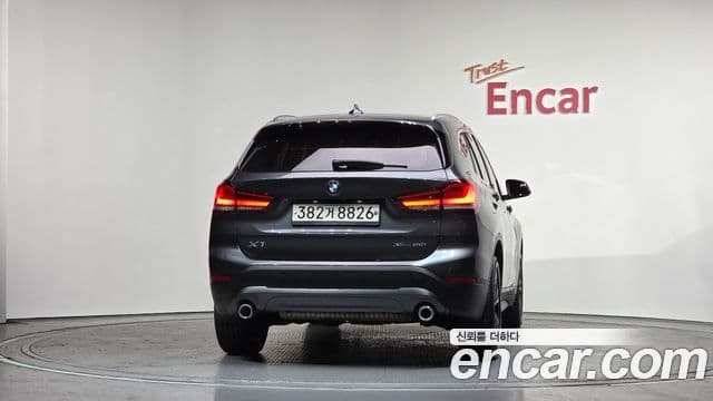 BMW X1 2020 — ფოტო 4/20