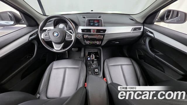 BMW X1 2020 — ფოტო 7/20