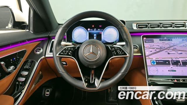 Mercedes-Benz S-Class 2022 — Photo 10/20