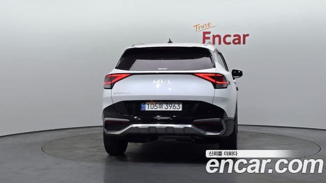 Kia Sportage 2021 — Фото 4/20
