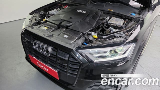 Audi Q7 2022 — ფოტო 10/20