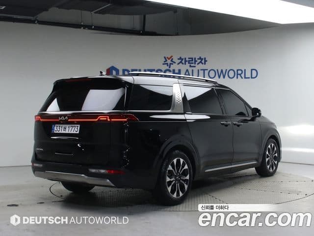 Kia Carnival 2022 — Фото 1/20