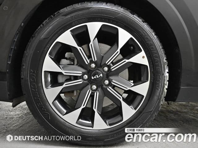 Kia Carnival 2022 — Фото 4/20